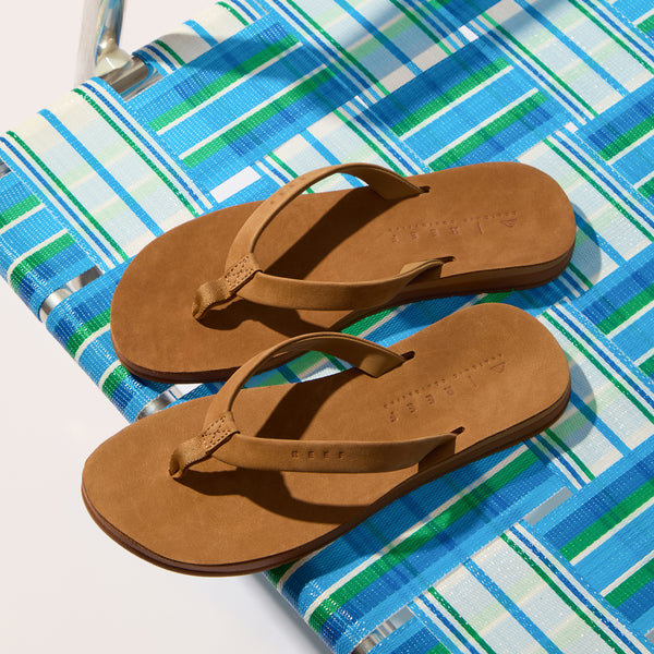 Reef Women's Flip-Flops Ojai Classic Slim Dark Brown
