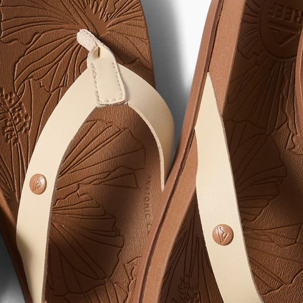 Reef Women's Flip-Flops Vista Porto Cruz Shifting Sand/Tan