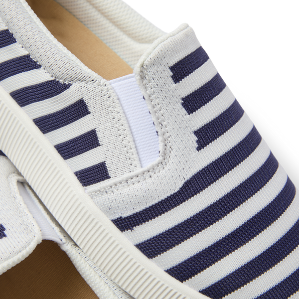 Reef Women's Neptune Collection Neptune Elyse Navy/White Stripe