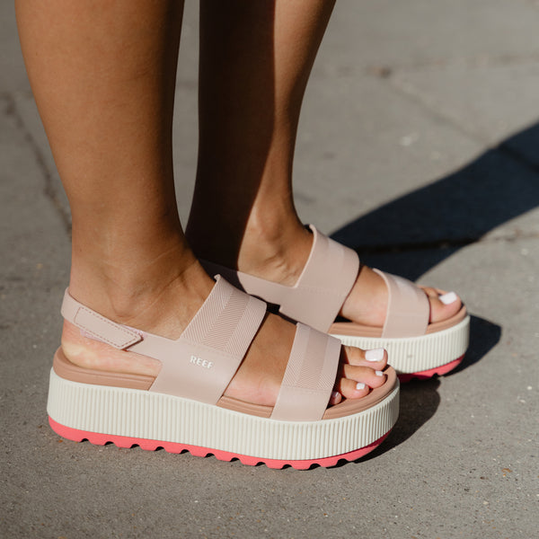 Reef Women's Sandals Water Vista Higher Sunset Coral