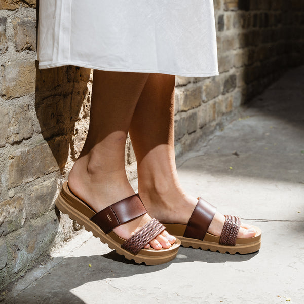 Reef Women's Slip-On Sandals Cushion Vista Hi Chocolate Braid