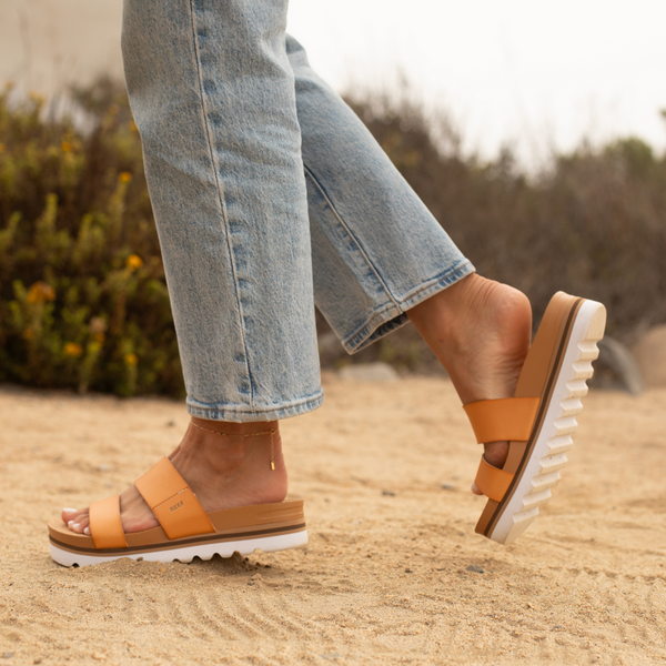 Reef Women's Slip-On Sandals Cushion Vista Hi Natural