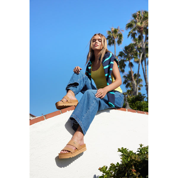 Reef Women's Slip-On Sandals Cushion Vista Hi Tan Wicker