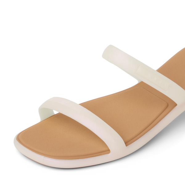 Reef Women's Water Friendly Footwear Water Willow Marina Iridescent