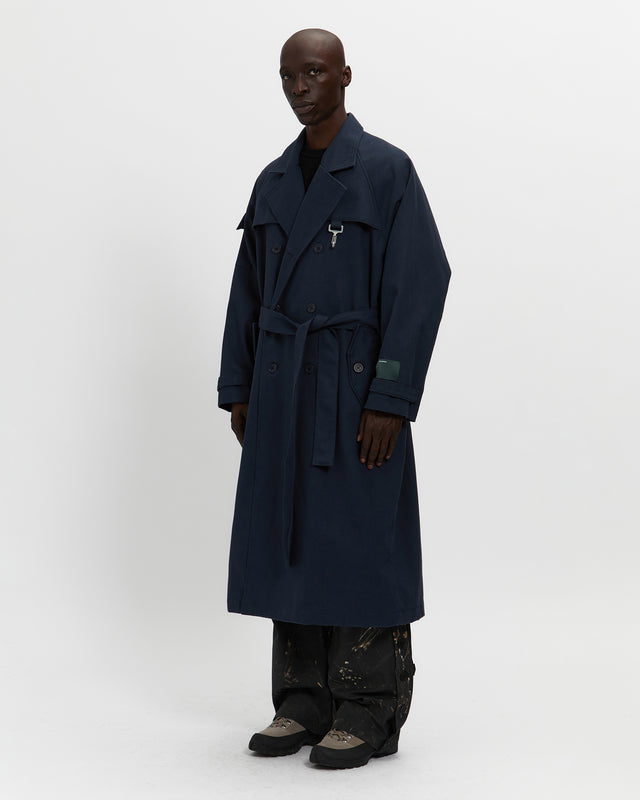 Reese Cooper Cotton Twill Double Breasted Trench Coat In Navy