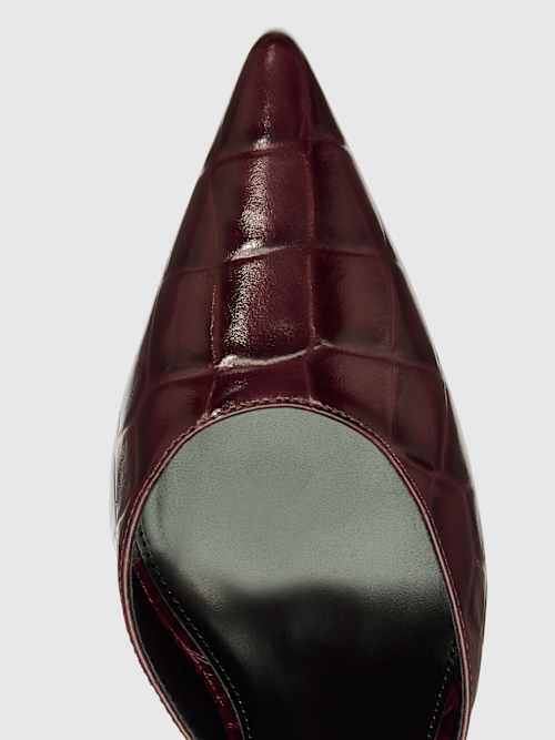 Reformation Julia Tassel Pump