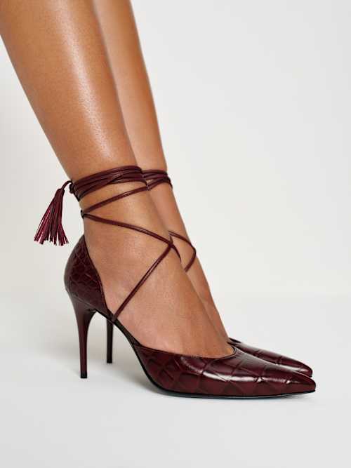 Reformation Julia Tassel Pump