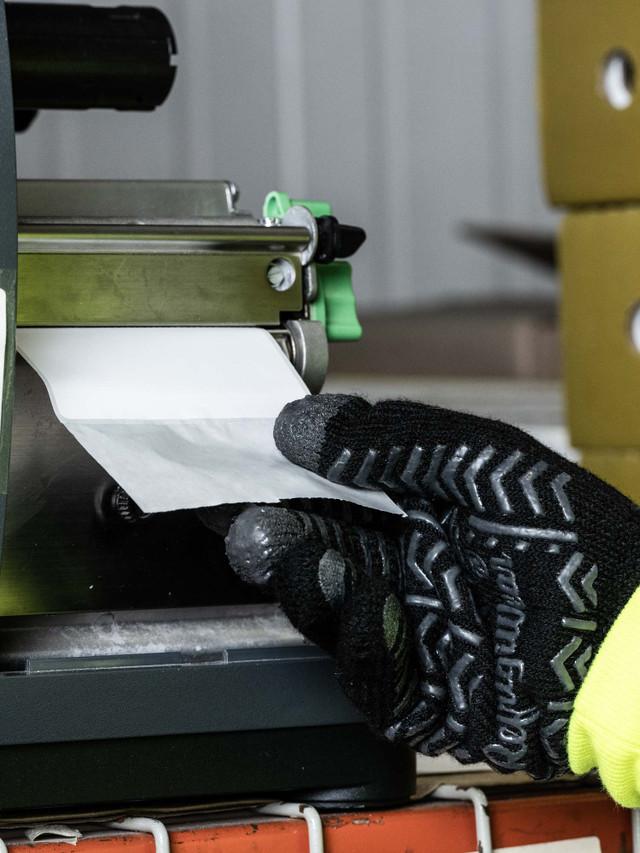 Refrigiwear Herringbone Grip Gloves With 3-Finger Dip