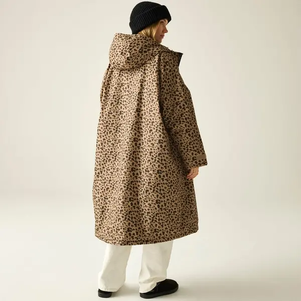 regatta Adult Waterproof Changing Robe | Abstract Leopard Spot
