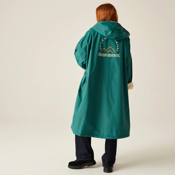 regatta Adult Waterproof Changing Robe | Mediterranean