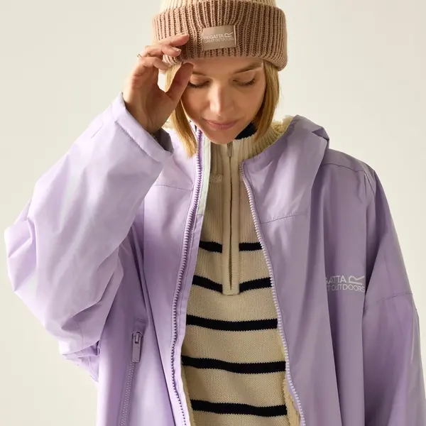 Regatta Adult Waterproof Changing Robe | Pansy Purple
