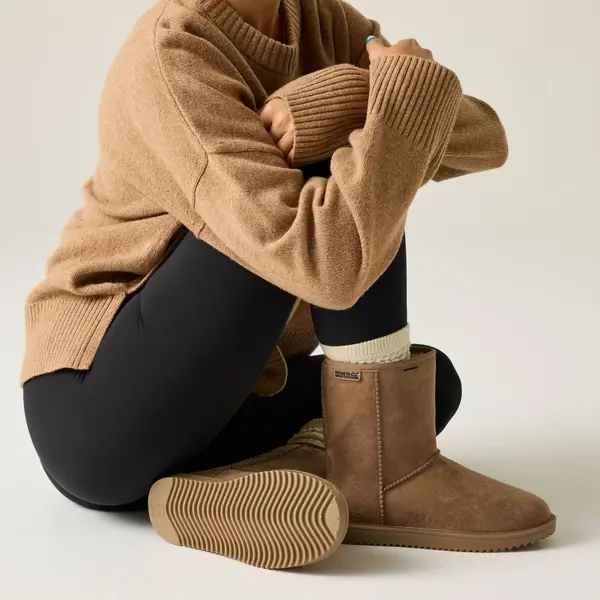 Regatta Women's Risely Waterproof Fur Lined Boots | Brown