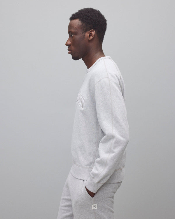 Reigning Champ Midweight Terry Collegiate Standard Crewneck