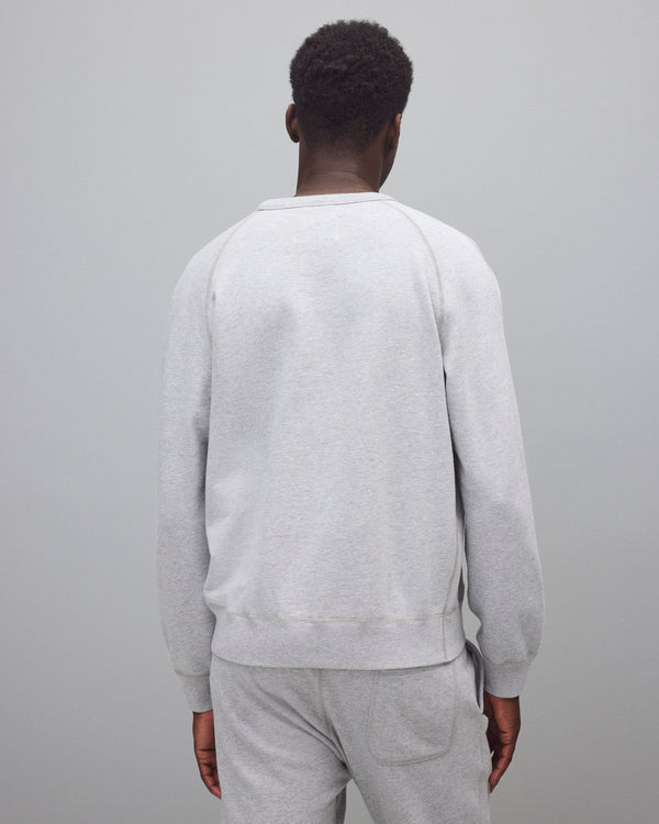 Reigning Champ Midweight Terry Collegiate Standard Crewneck