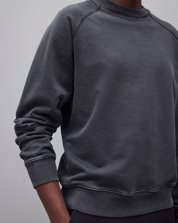 Reigning Champ Midweight Terry Fadeaway Standard Crewneck