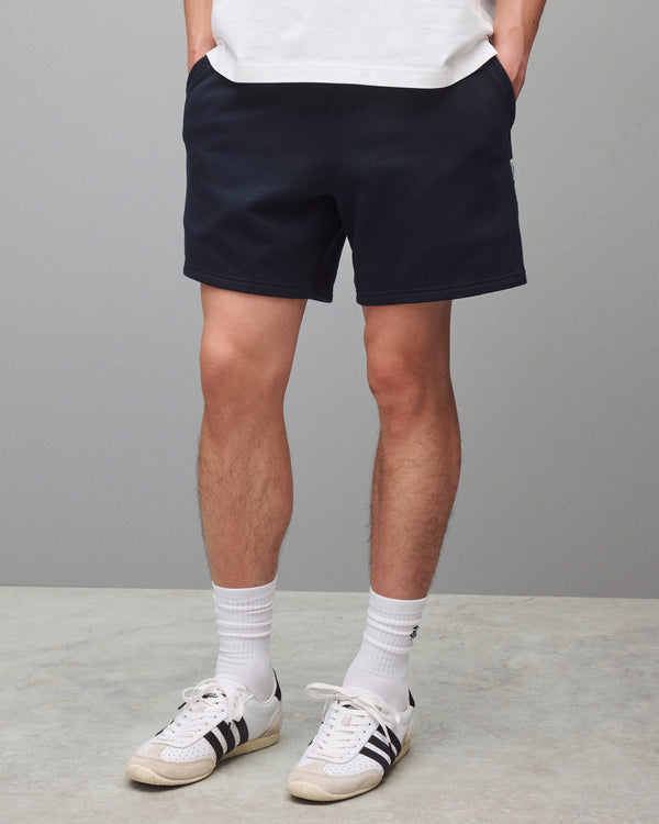 Reigning Champ Midweight Terry Standard Sweatshort 6"