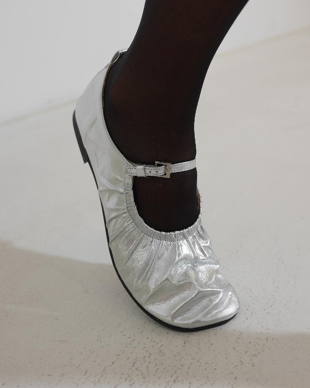 Reike Nen SHIRRING MARY JANE_SILVER