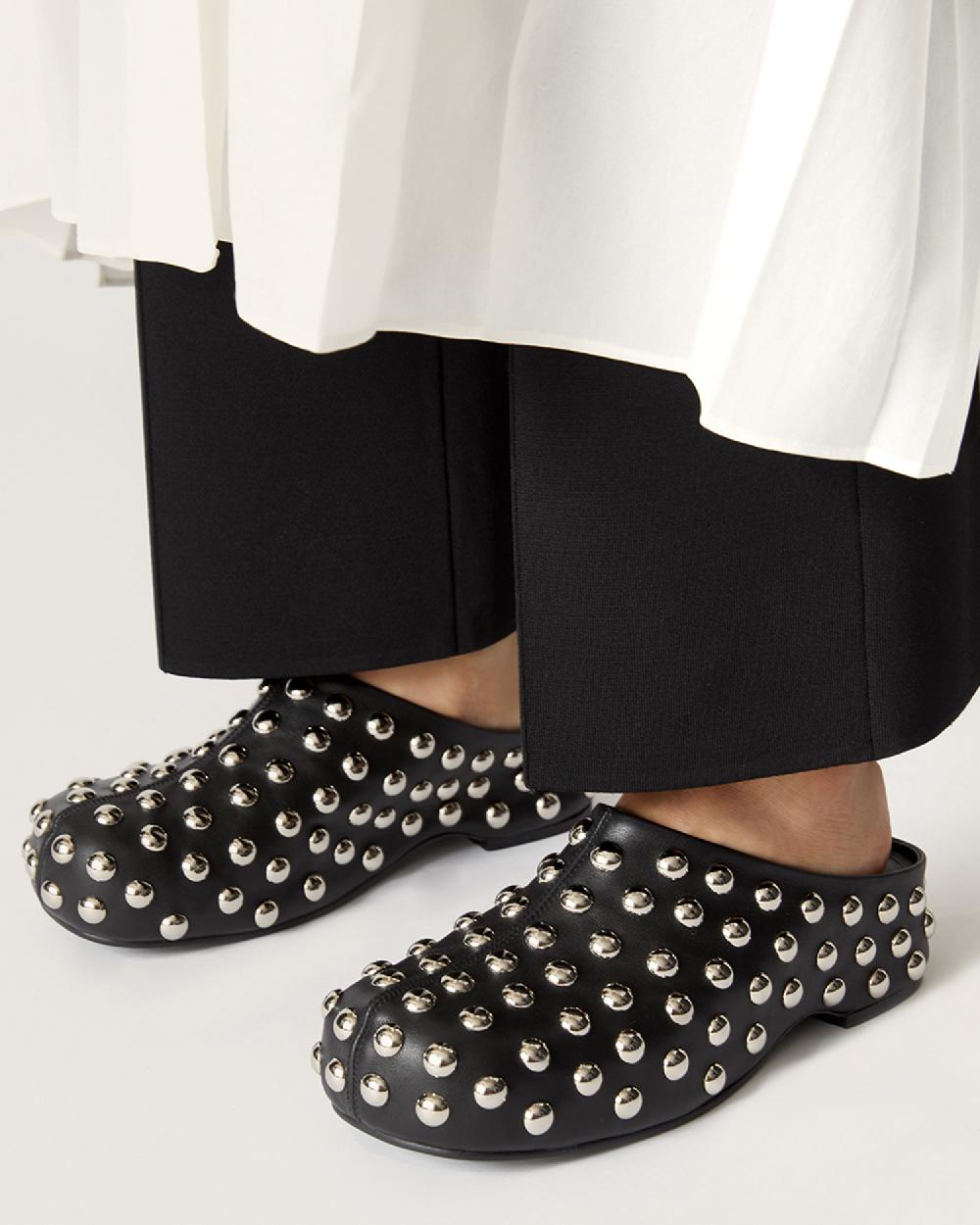 Reike Nen STUDDED LEATHER CLOGS