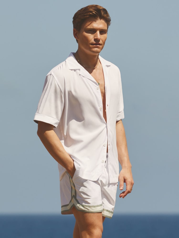 reiss Contrast Stripe Elasticated Waist Swim Shorts in White