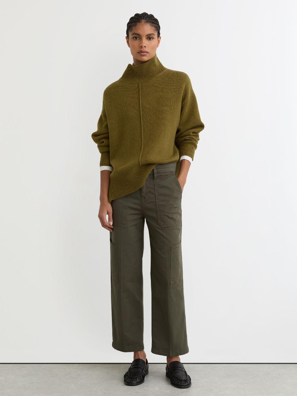 Reiss Good American Cropped Cargo Trousers In Khaki