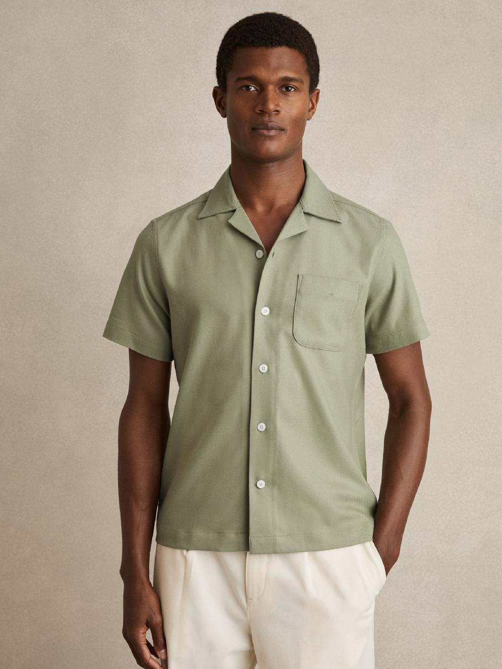 Reiss Herringbone Twill Cuban Collar Short Sleeve Shirt In Sage Green