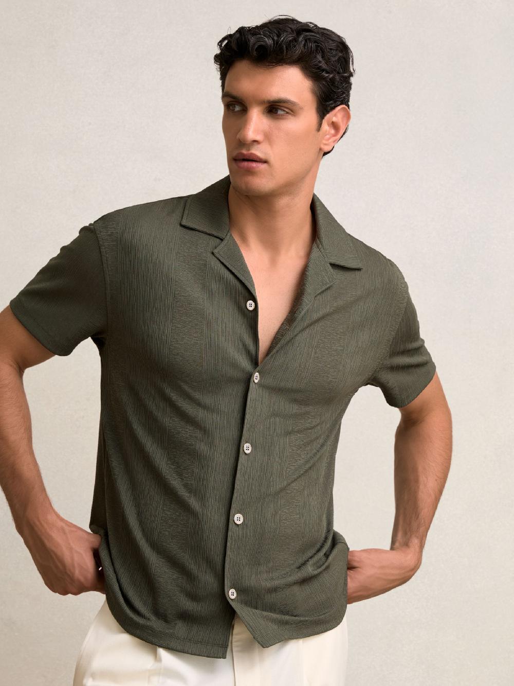 Reiss Jacquard-Stripe Cuban-Collar Shirt In Dark Green