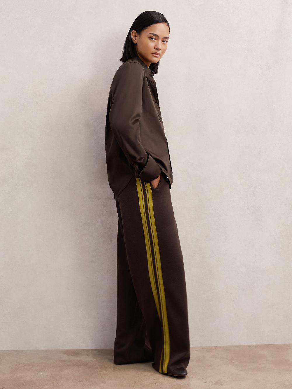 Reiss Knitted Side-Stripe Wide-Leg Trousers In Berry