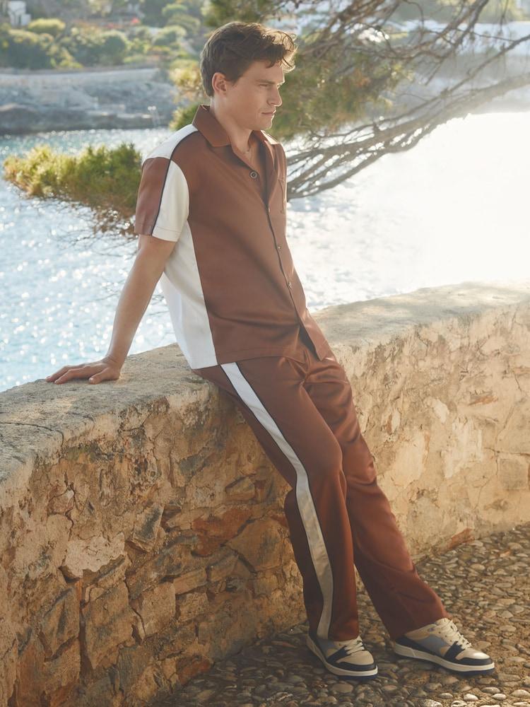 reiss Noto Tobacco/Ecru Ché Satin Effect Colourblock Cuban Collar Shirt