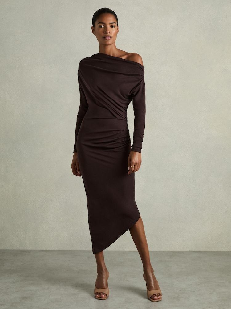 reiss Off-The-Shoulder Ruched Jersey Midi Dress in Brown