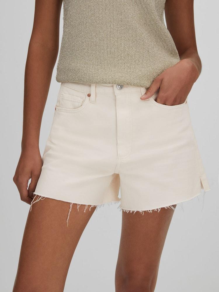 reiss Paige Light Blonde Raw Hem Denim Shorts in Light Blonde