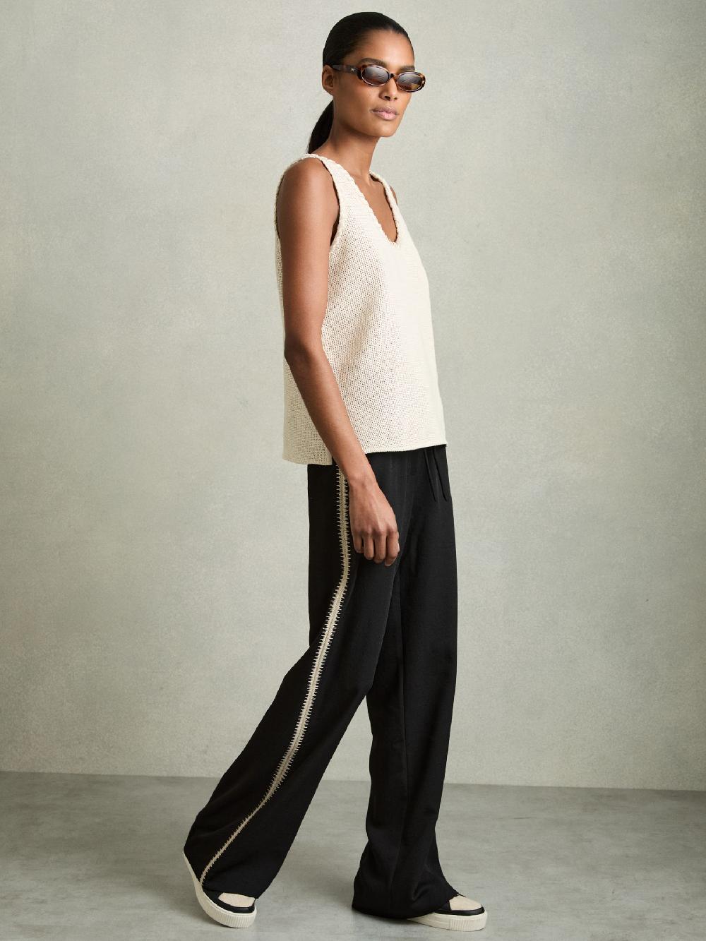 Reiss Petite Wide-Leg Embroidered Trousers In Black