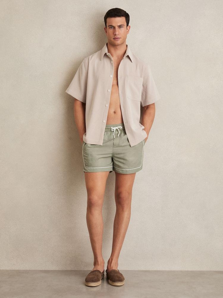 reiss Piped Drawstring Swim Shorts in Pistachio/Off White