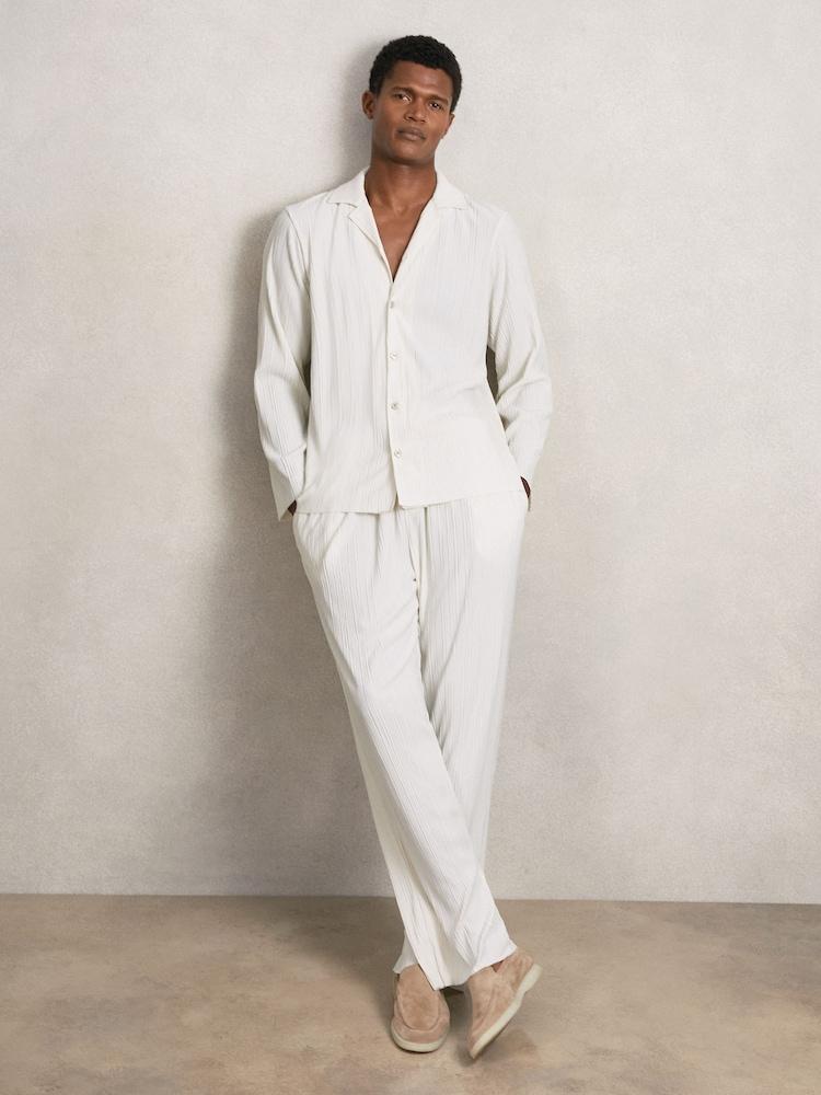 reiss Plissé Cuban-Collar Long-Sleeve Shirt in Off White