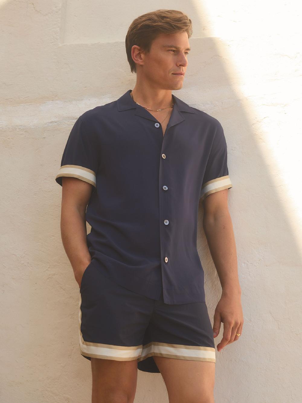 Reiss Reiss | Ché Cuff Detail Cuban Collar Shirt In Navy