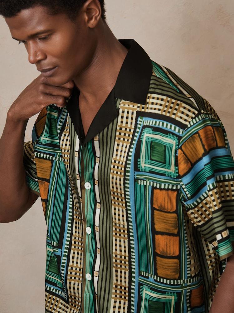 reiss Reiss | Ché Printed Cuban-Collar Shirt in Green Multi