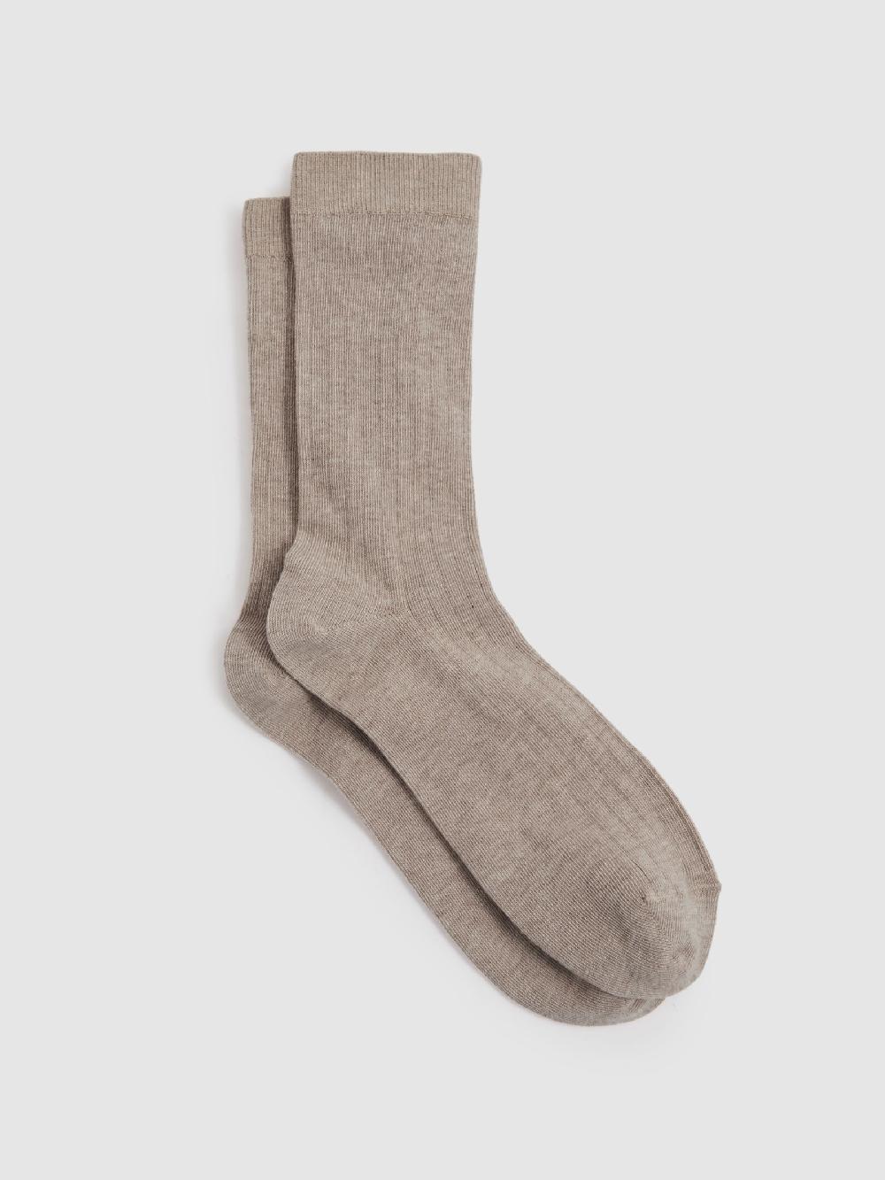 Reiss Cotton Blend Ribbed Loafer Socks In Neutral