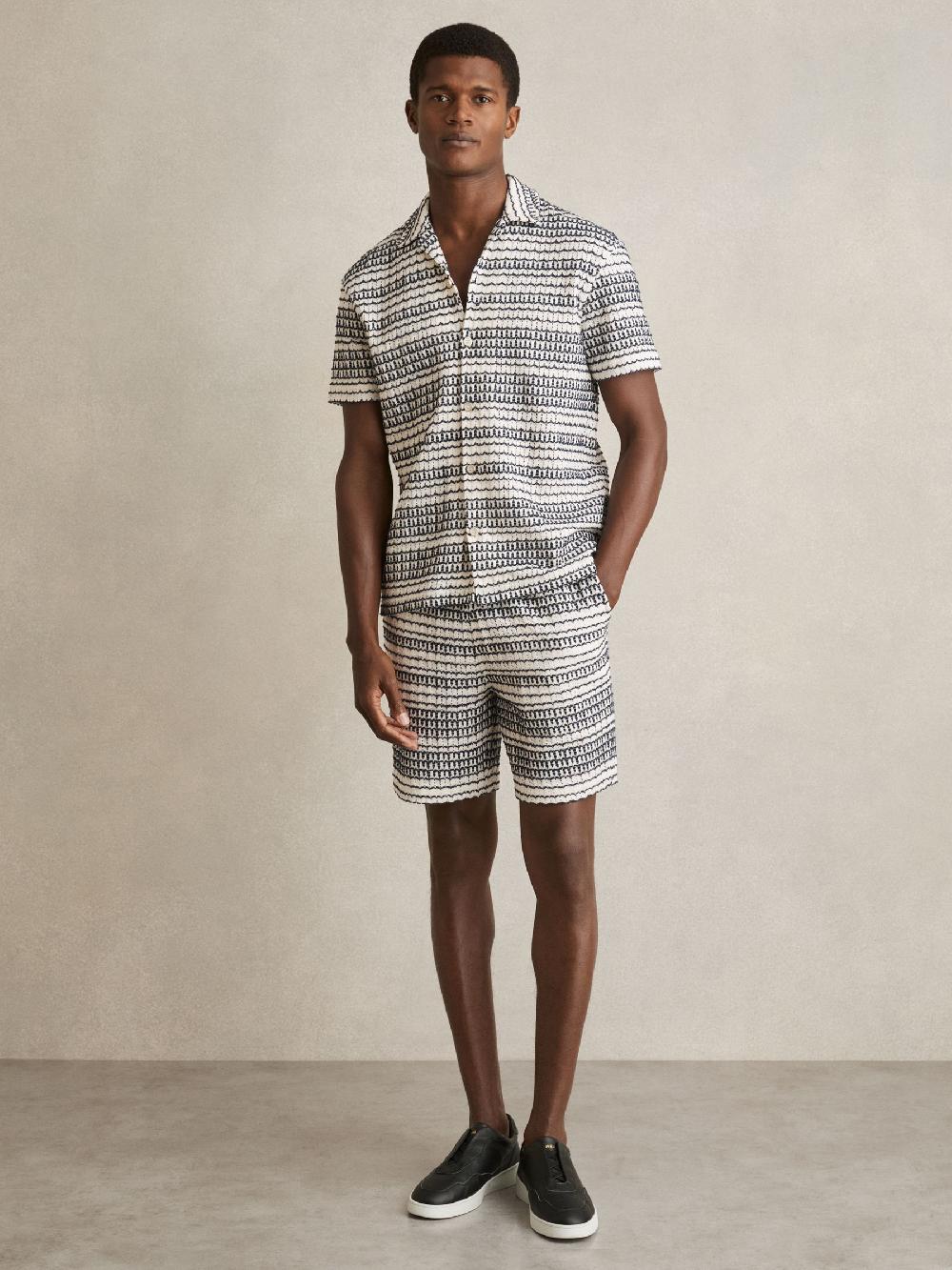 Reiss Crochet Drawstring Shorts In White/Black