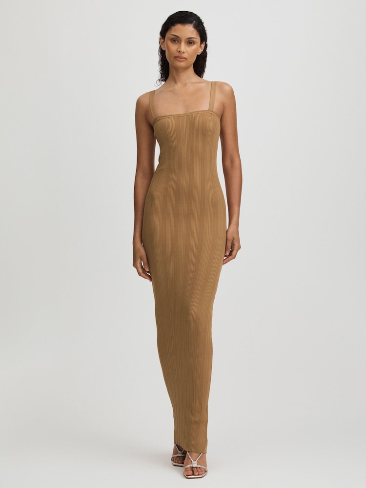 reiss Good American Plisse Maxi Dress in Tan
