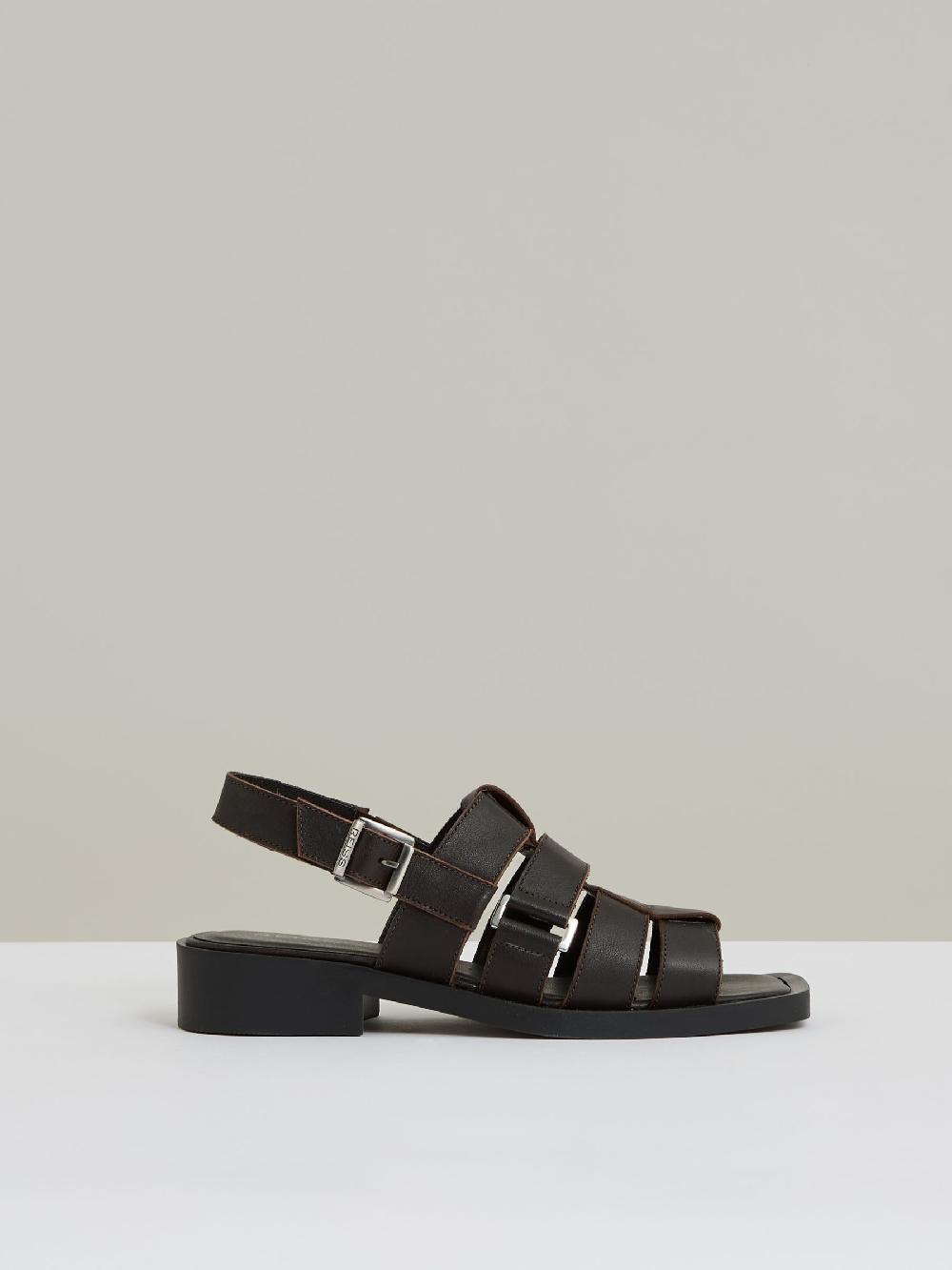Reiss Leather Fisherman Sandals In Chocolate