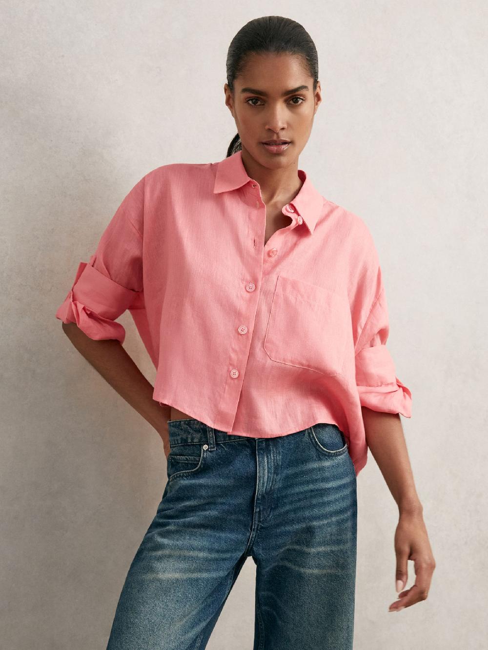 Reiss Oversize Linen Cropped Shirt In Pink