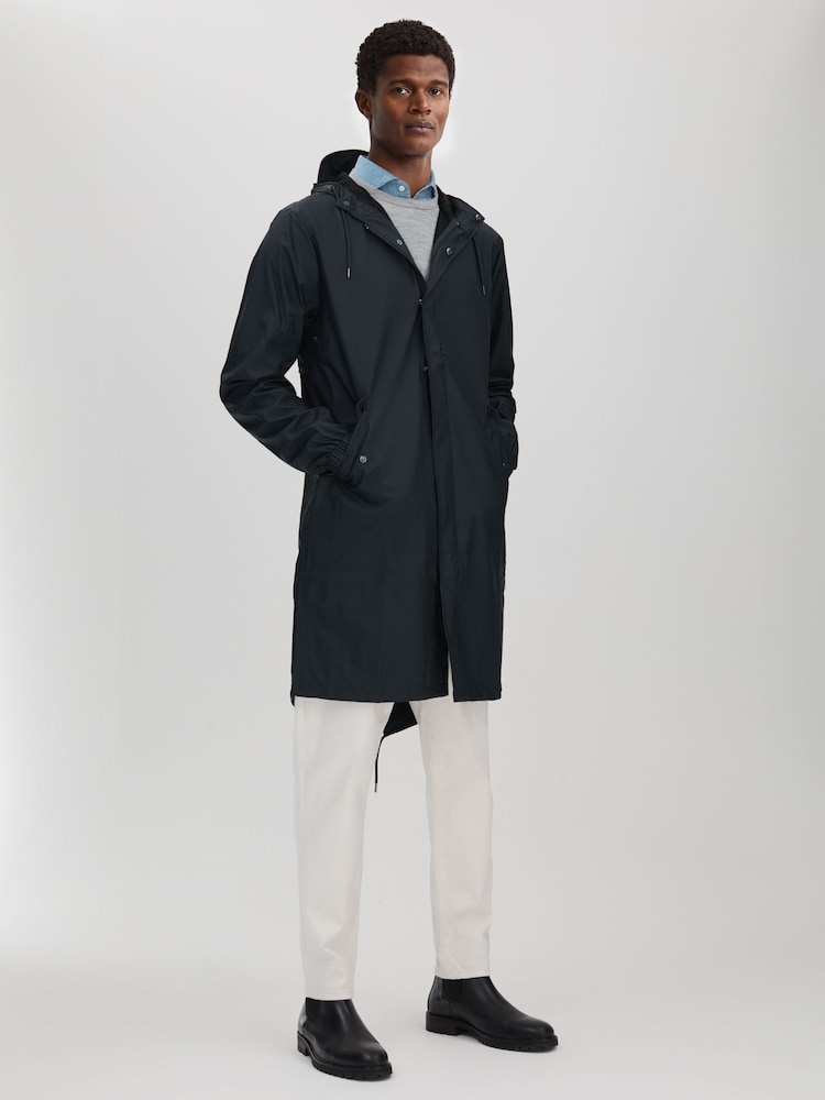 reiss Rains Unisex Fishtail Parka in Navy