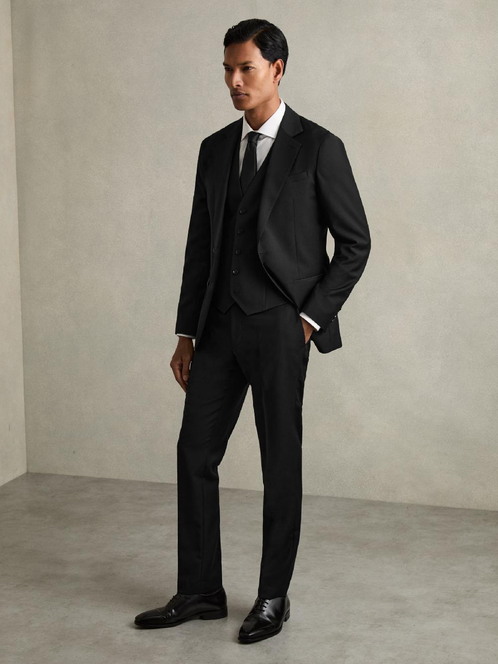 Reiss Slim-Fit Wool Suit Waistcoat In Black