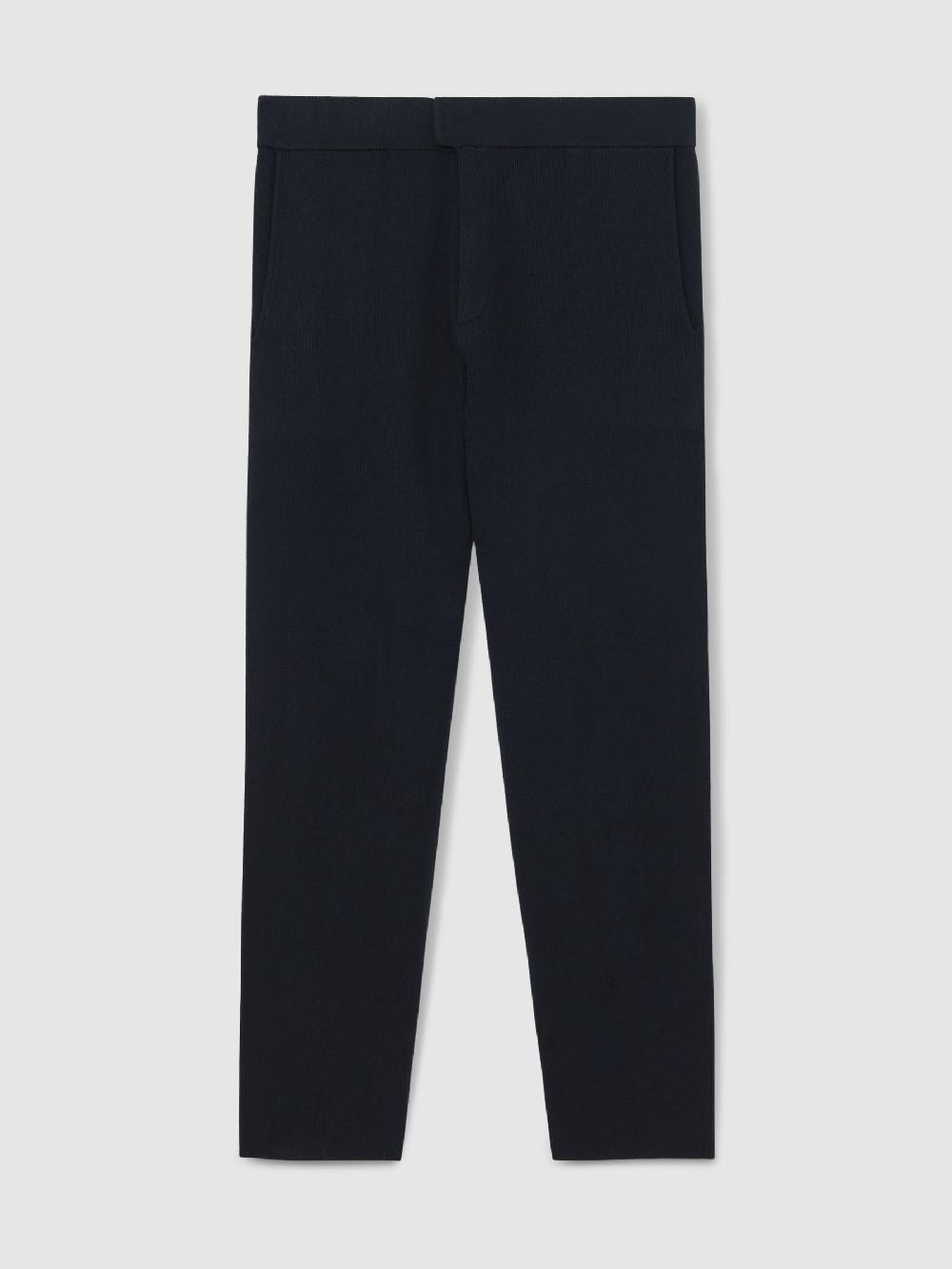 Reiss Tapered Fit Knitted Trousers In Navy