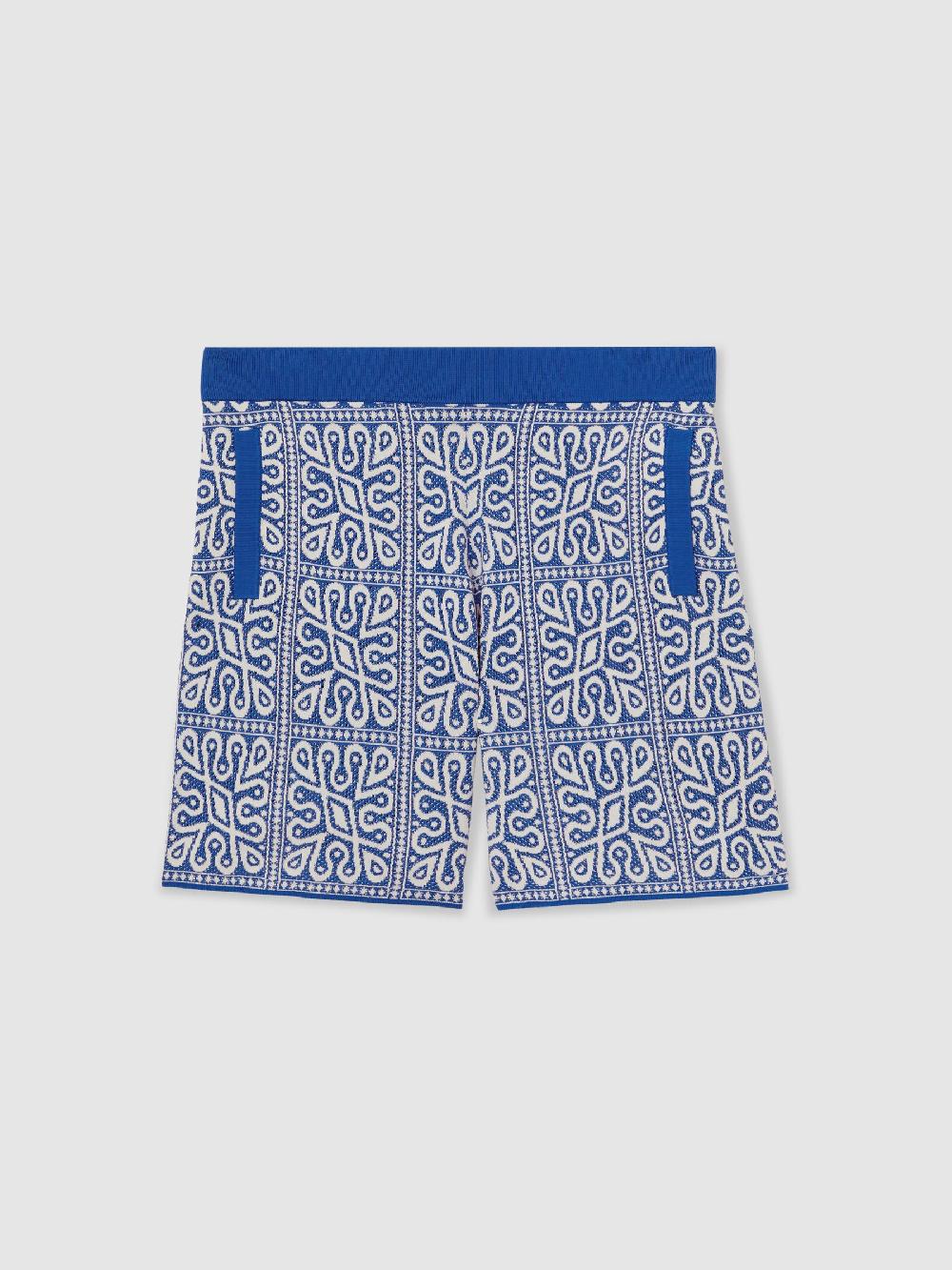 Reiss Tile Pattern Knit Shorts In Blue/White