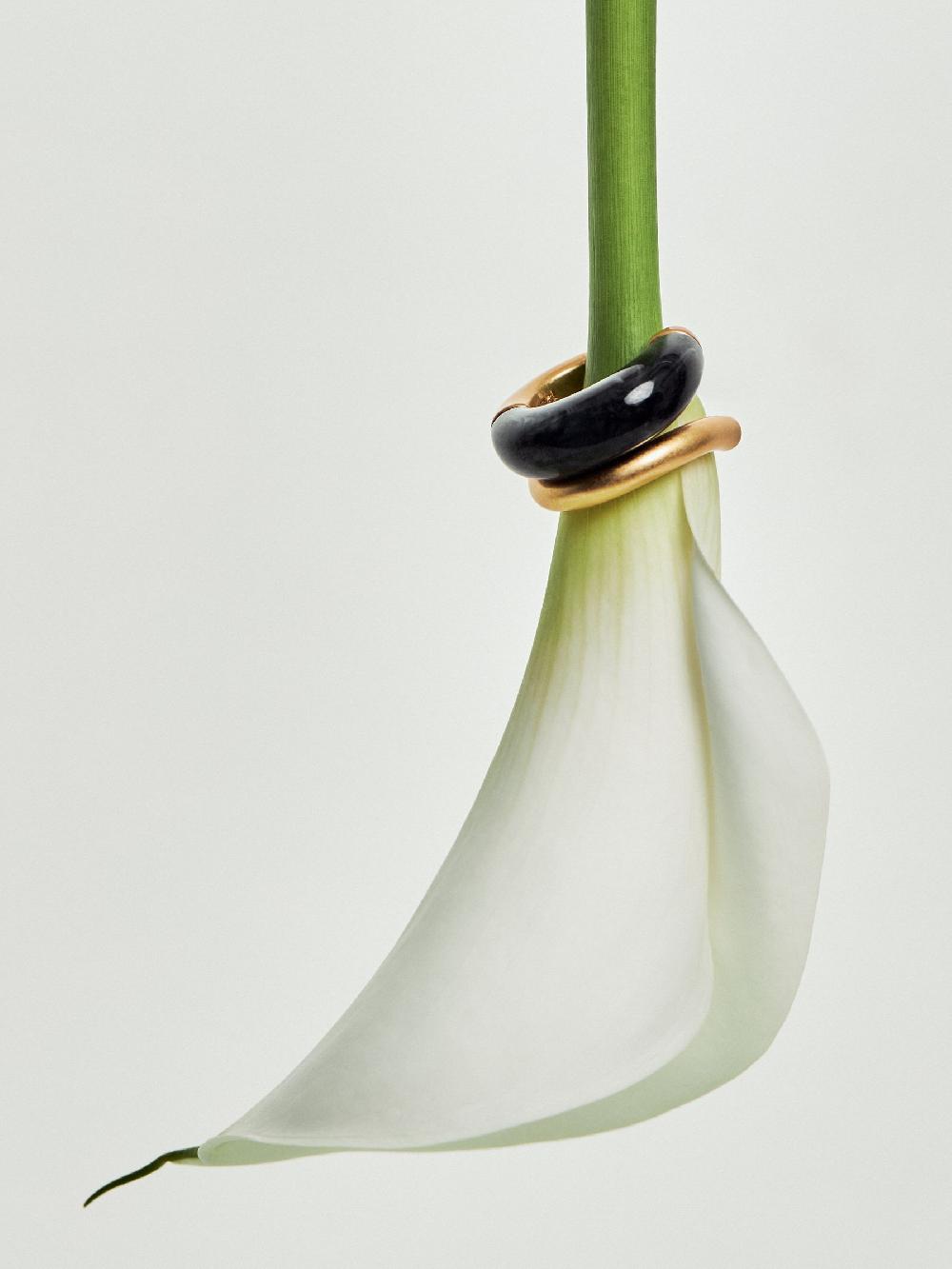 Reiss Tone Scoop Enamel Hoop Earrings In Gold