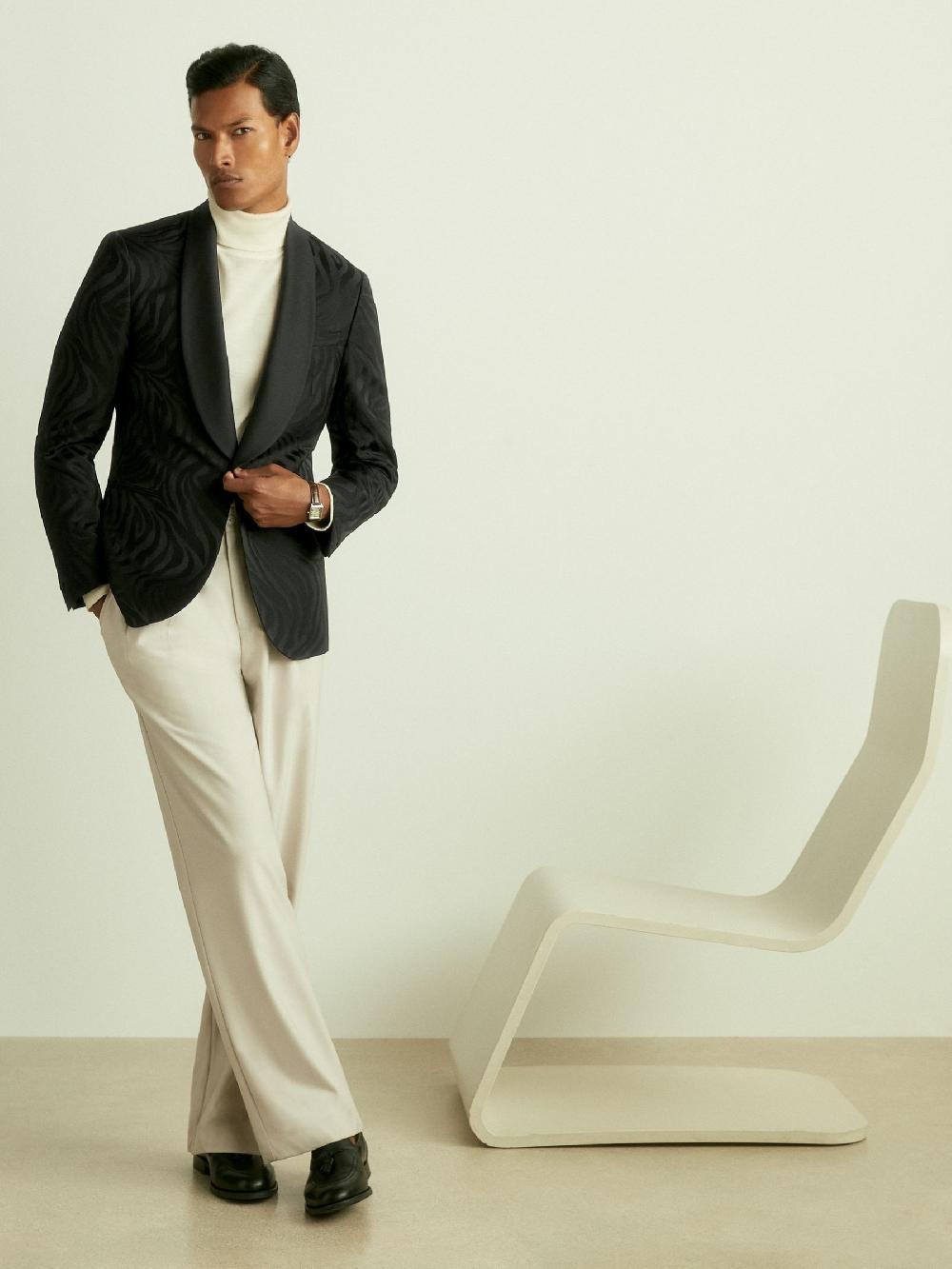 Reiss Wool-Blend Jacquard Tuxedo Jacket In Black