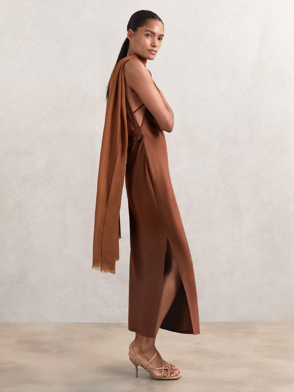 Reiss Wool-Cashmere Lightweight Scarf In Camel