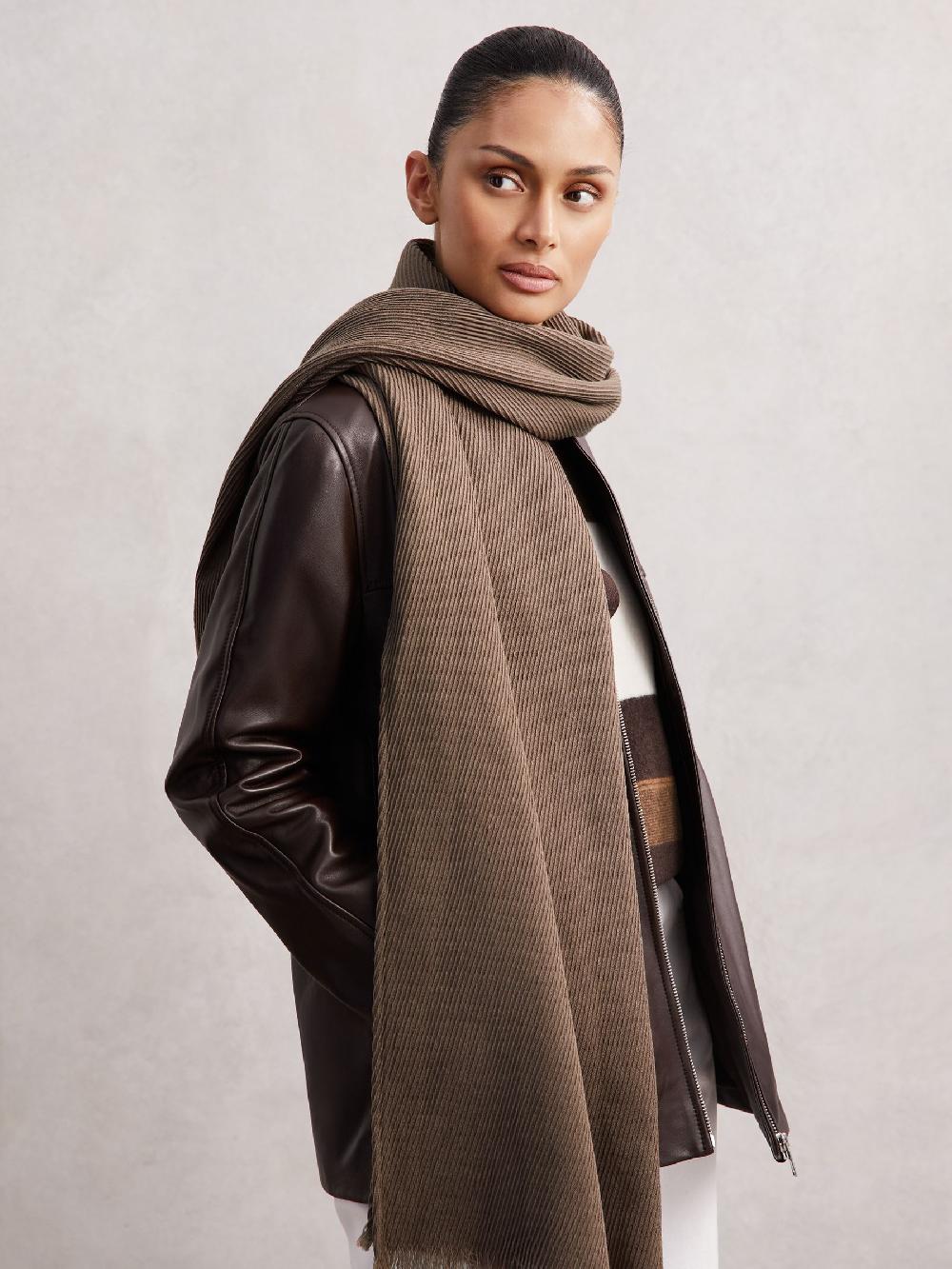 Reiss Wool Pleated Scarf In Taupe
