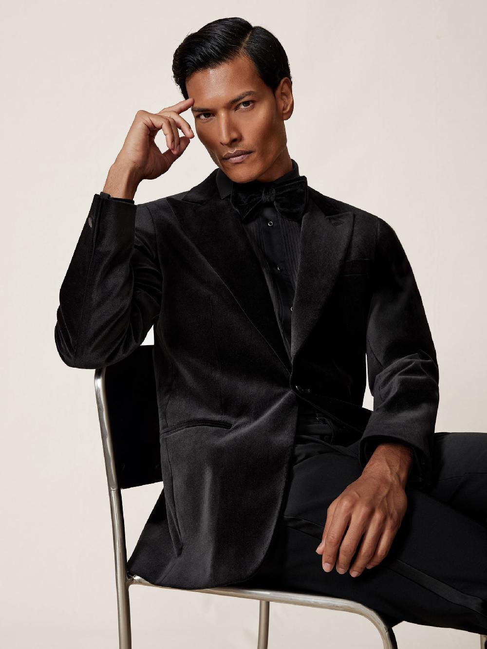 Reiss Single-Breasted Velvet Blazer Tailored-Fit In Black