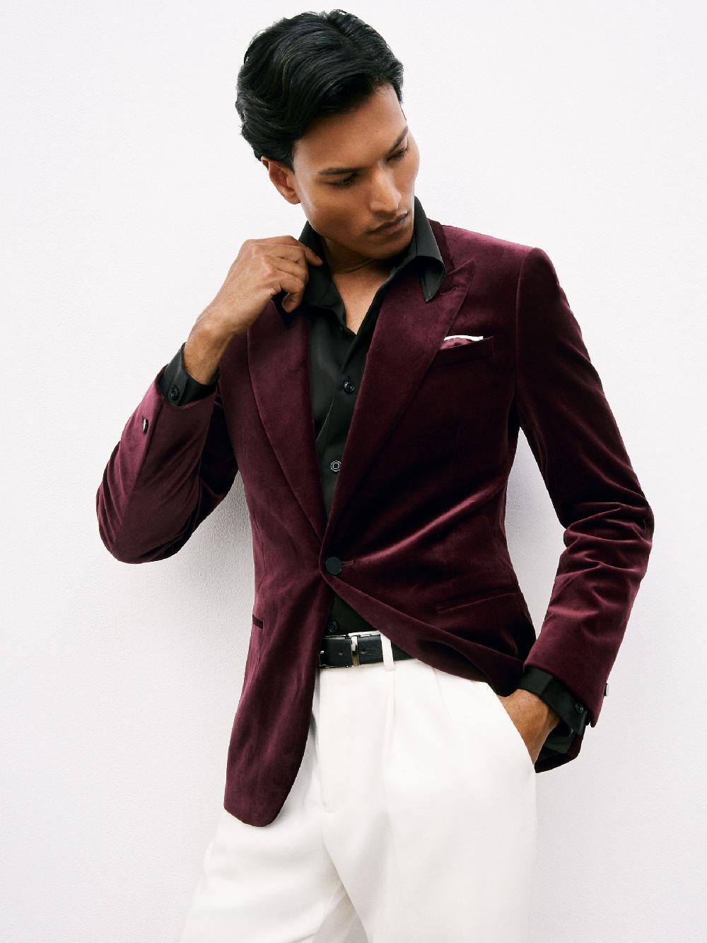Reiss Single-Breasted Velvet Blazer Tailored-Fit In Bordeaux